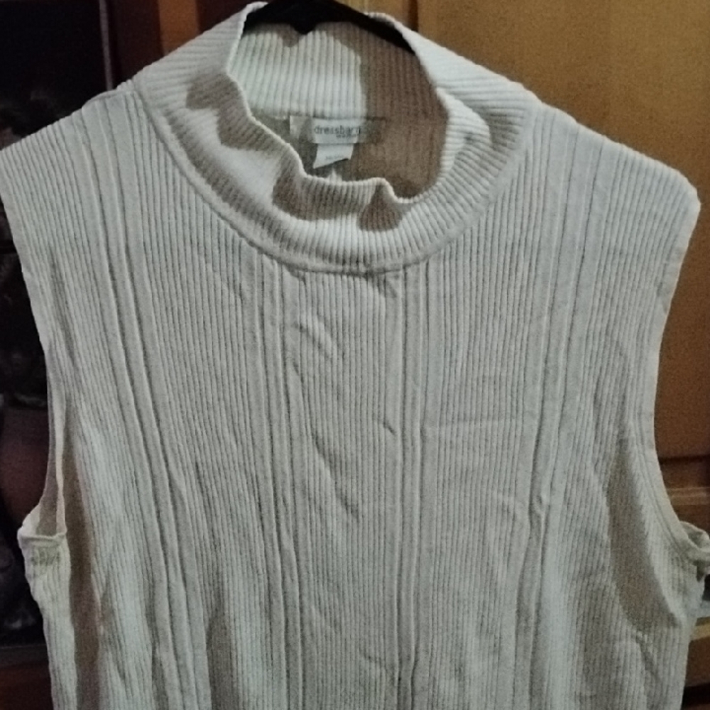 Dress Barn Ribbed Cream Sleeveless Sweater